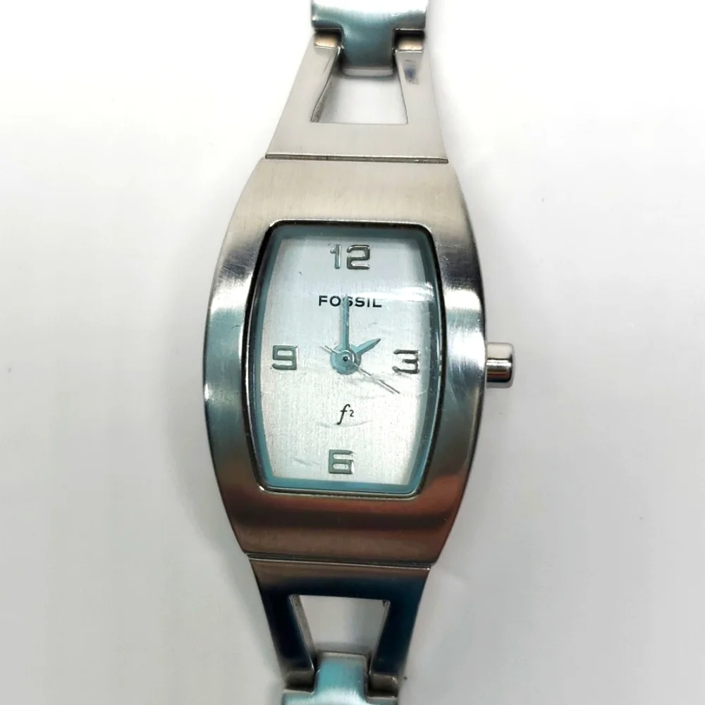 Vintage Fossil Watch F² ES9381 Silver Toned Steel Wristband White Face Watch